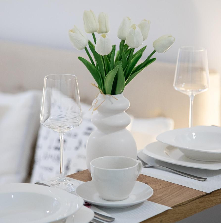 Apartman Elle ซอมโบร์ ภายนอก รูปภาพ