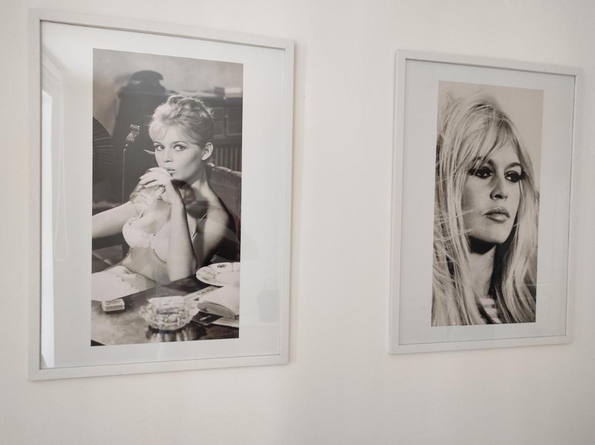 Apartman Elle ซอมโบร์ ภายนอก รูปภาพ